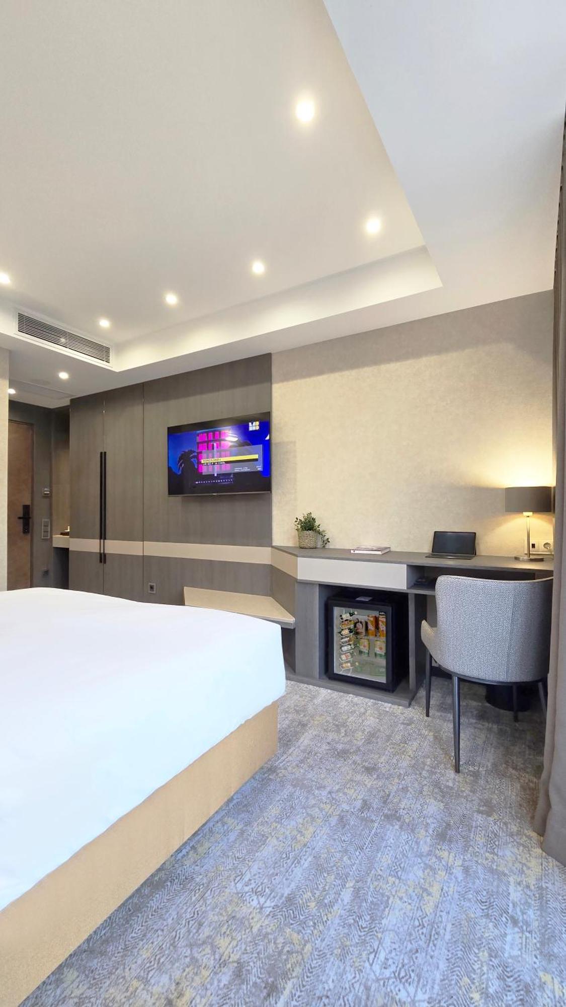 Griffin Hotel 第比利斯 外观 照片
